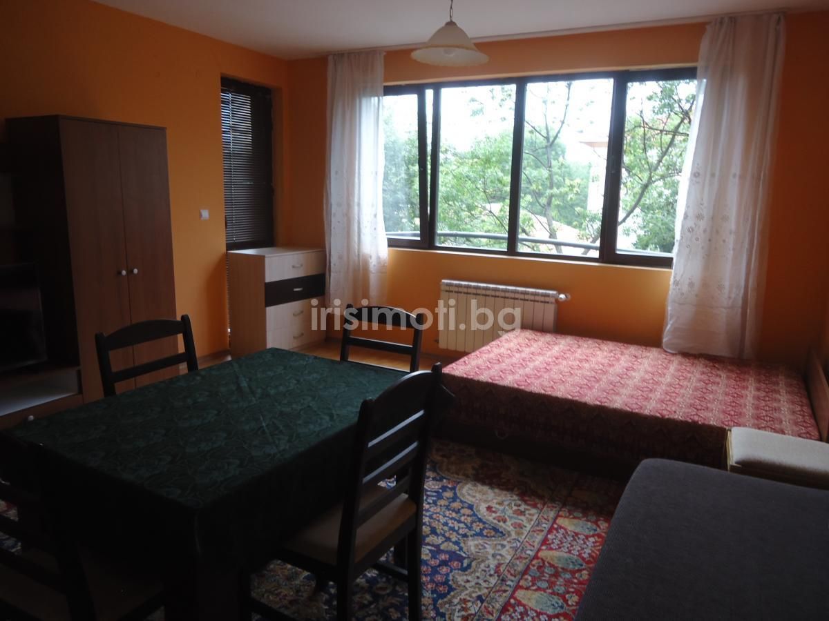 Дава се под наем Тристаен апартамент в София, Стрелбище - 120 кв.м за 770 € - Снимка #4