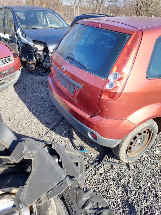 Haion bara spate Ford Fiesta, bara Ford Fiesta, facelift