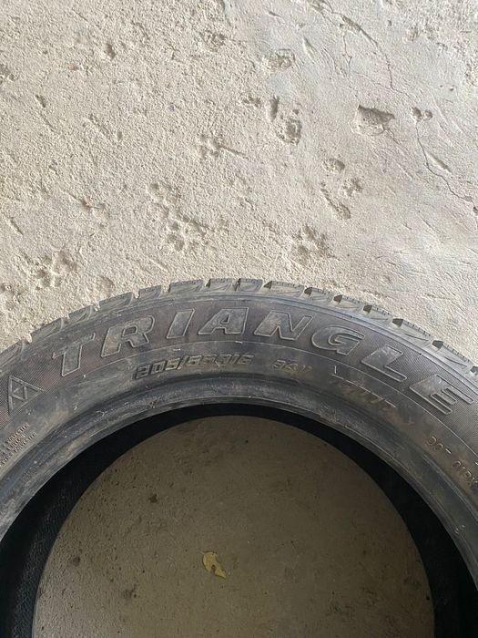 Продам зимние шины Triangle