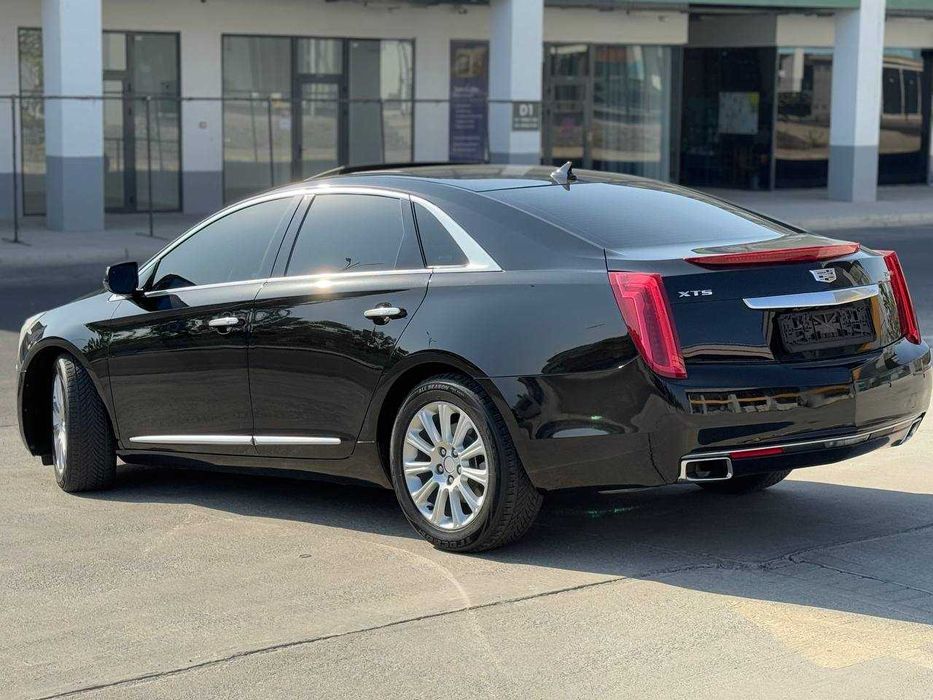CADILLAC XTS 2016й Кадилак кора