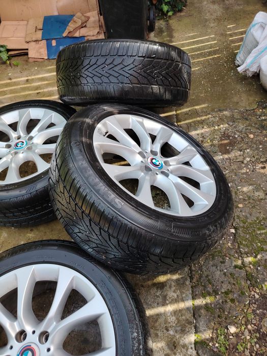 Vând roți de iarnă BMW X5/X6 F15/16 255/50/R19