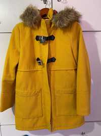 Жълто палто и Дамски рокли С и М размер