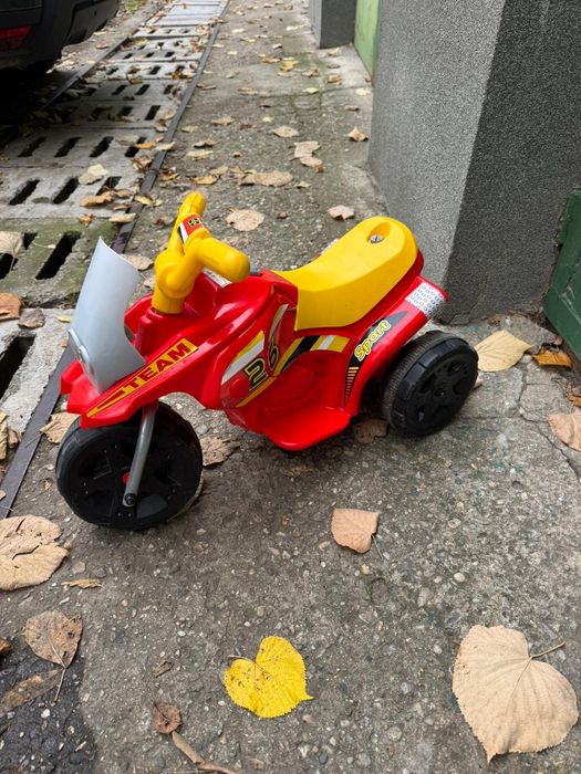 Motocicleta electrica copii cu acumulator