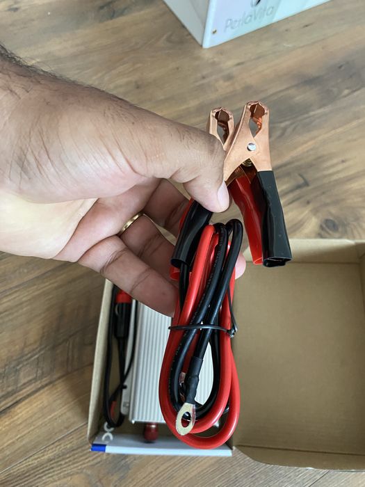 Invertor auto pentru tir