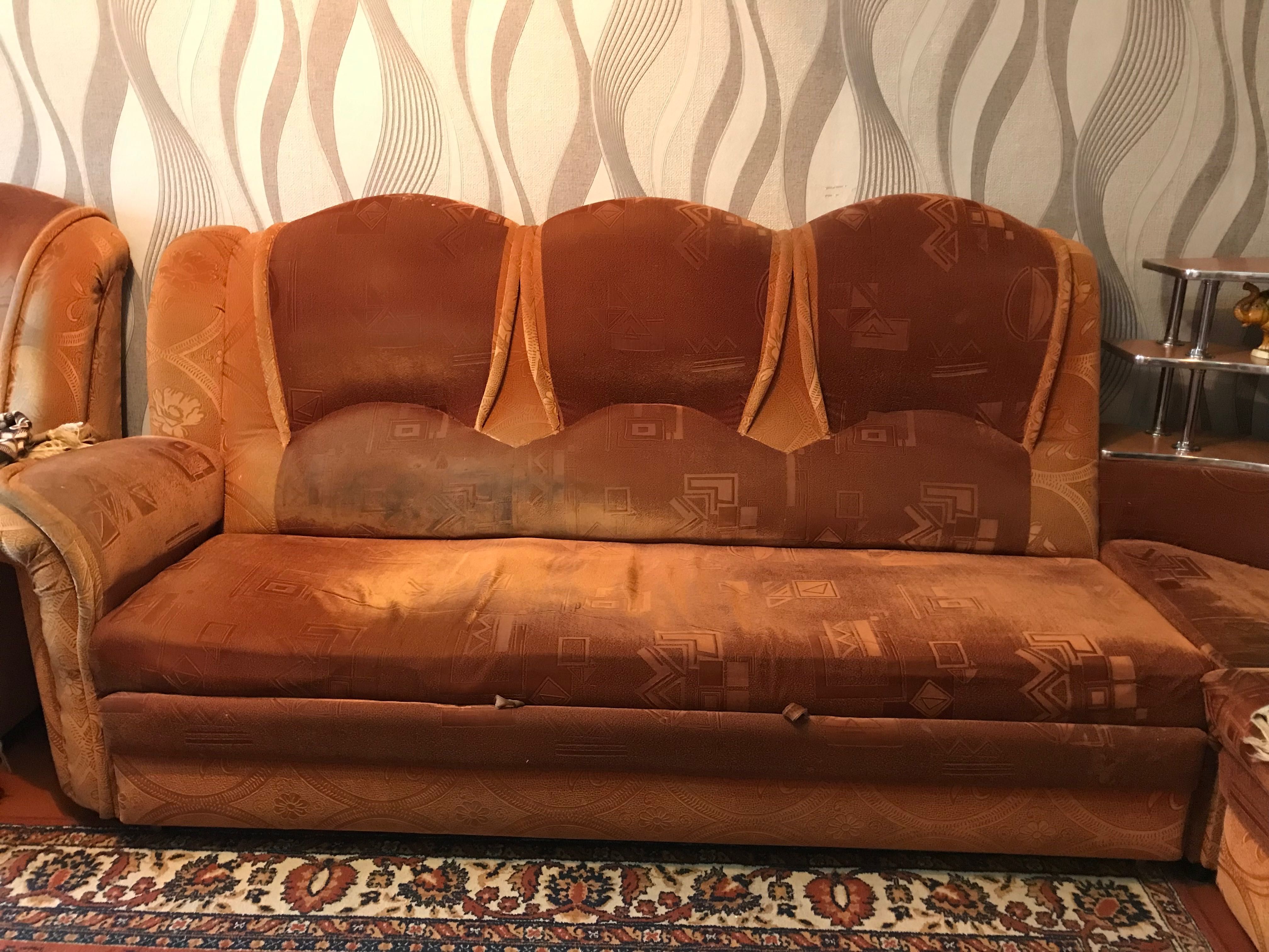 Продам диван б/у