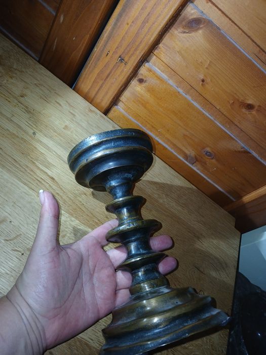 Suport de lumânare brutalist vintage 1960 bronz inaltime 20 cm 3.1 kg