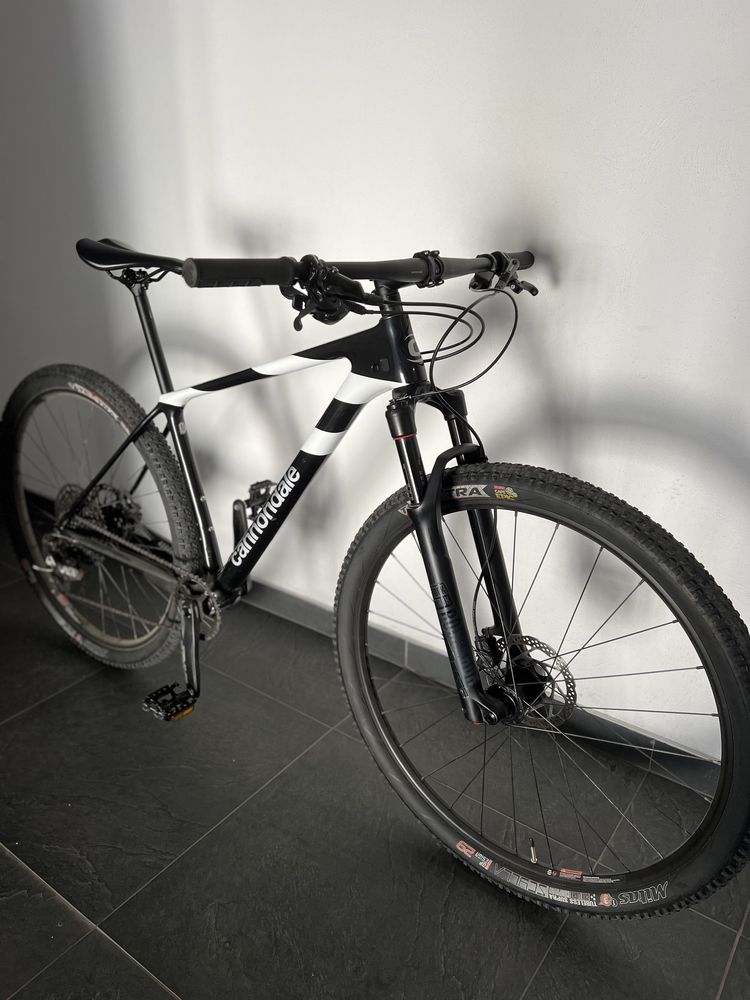 Bicicleta Cannondale F-Si Carbon 5