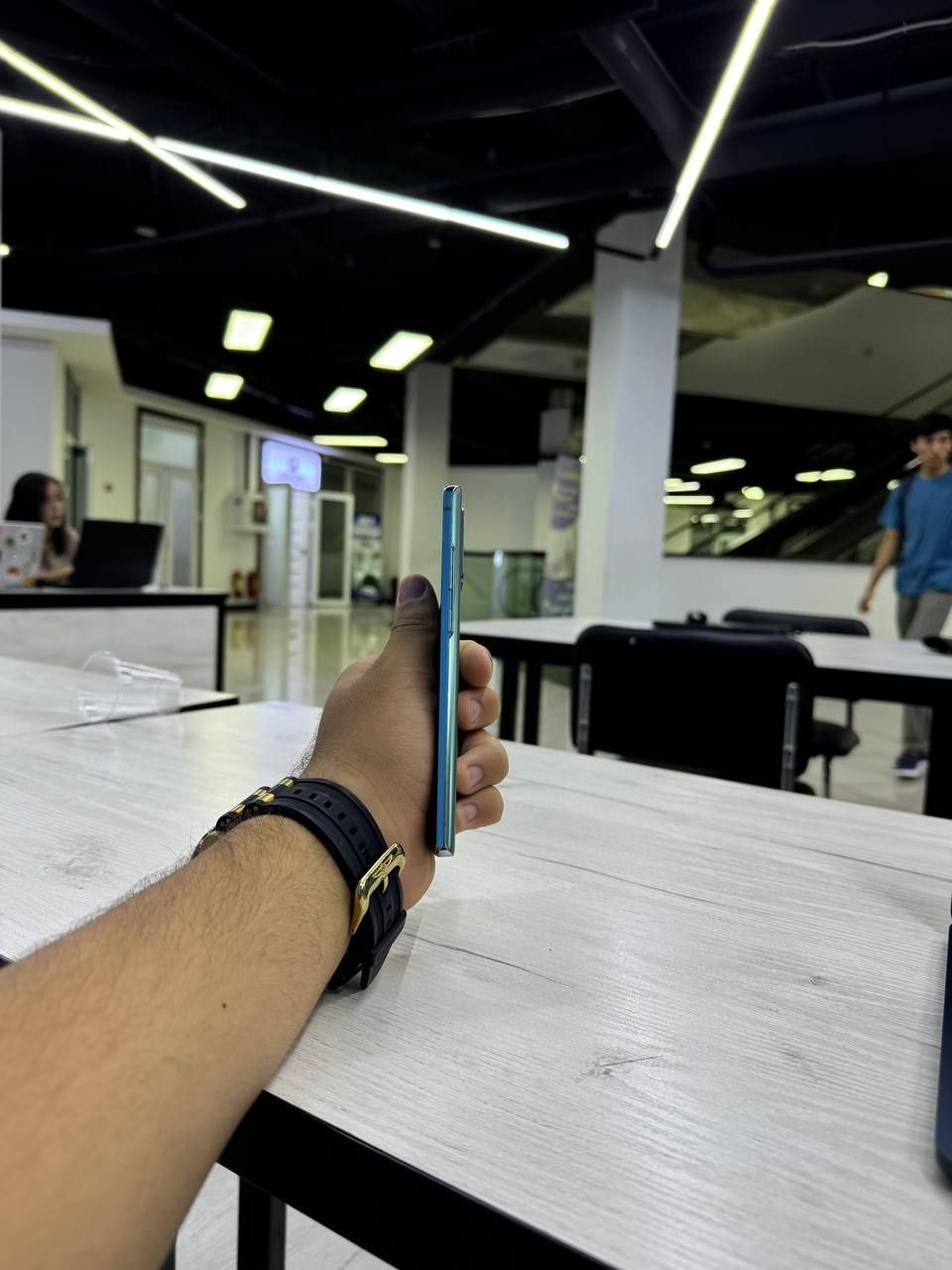 Samsung note 20 Holati ideal