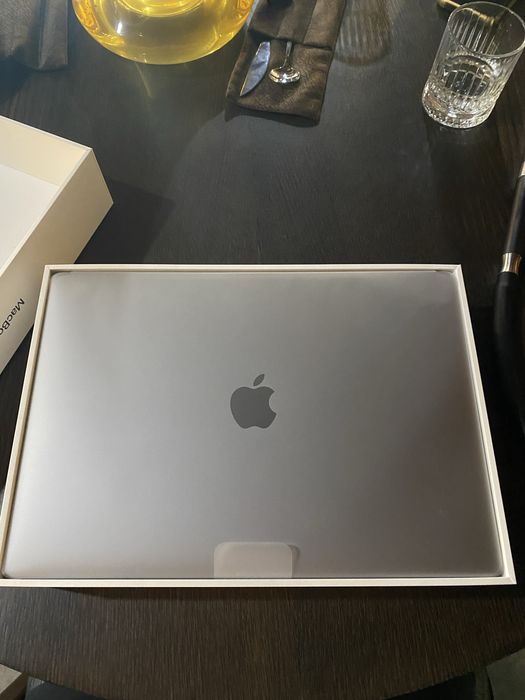 Macbook Air 13 256 M1