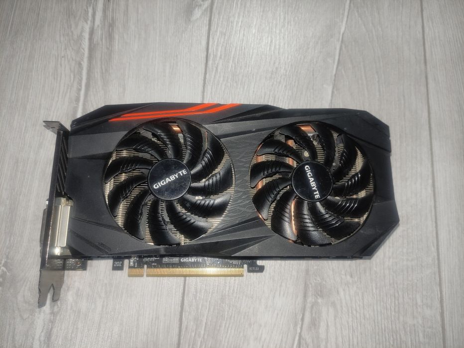 Видеокарта Aorus Rx 570