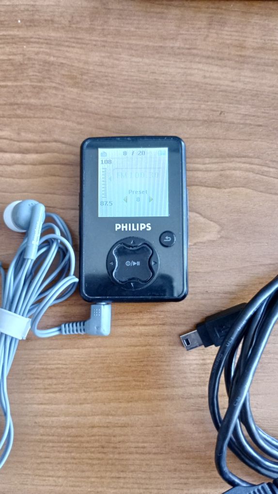 Philips GoGear MP3 плейър и радио комплект