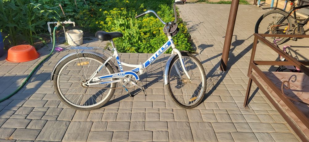 Стелс велосипед 710