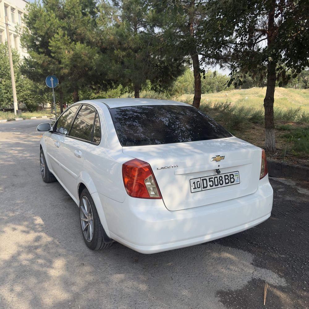 Lacetti 1.6 avtamat ideal