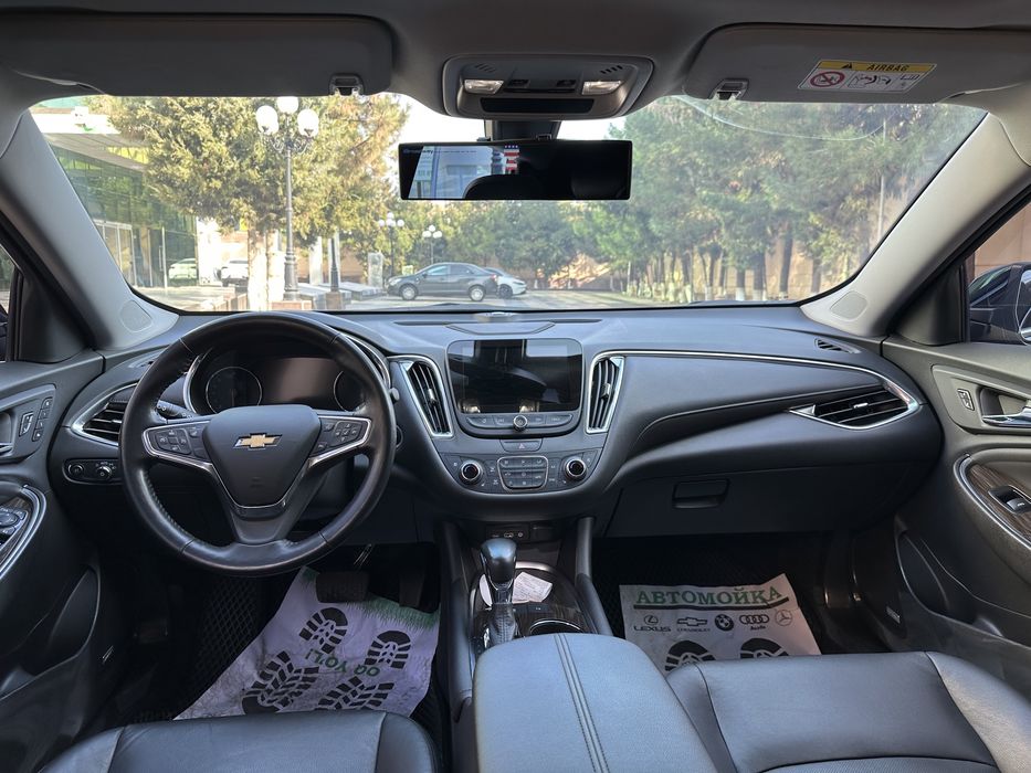 Malibu premier sotiladi