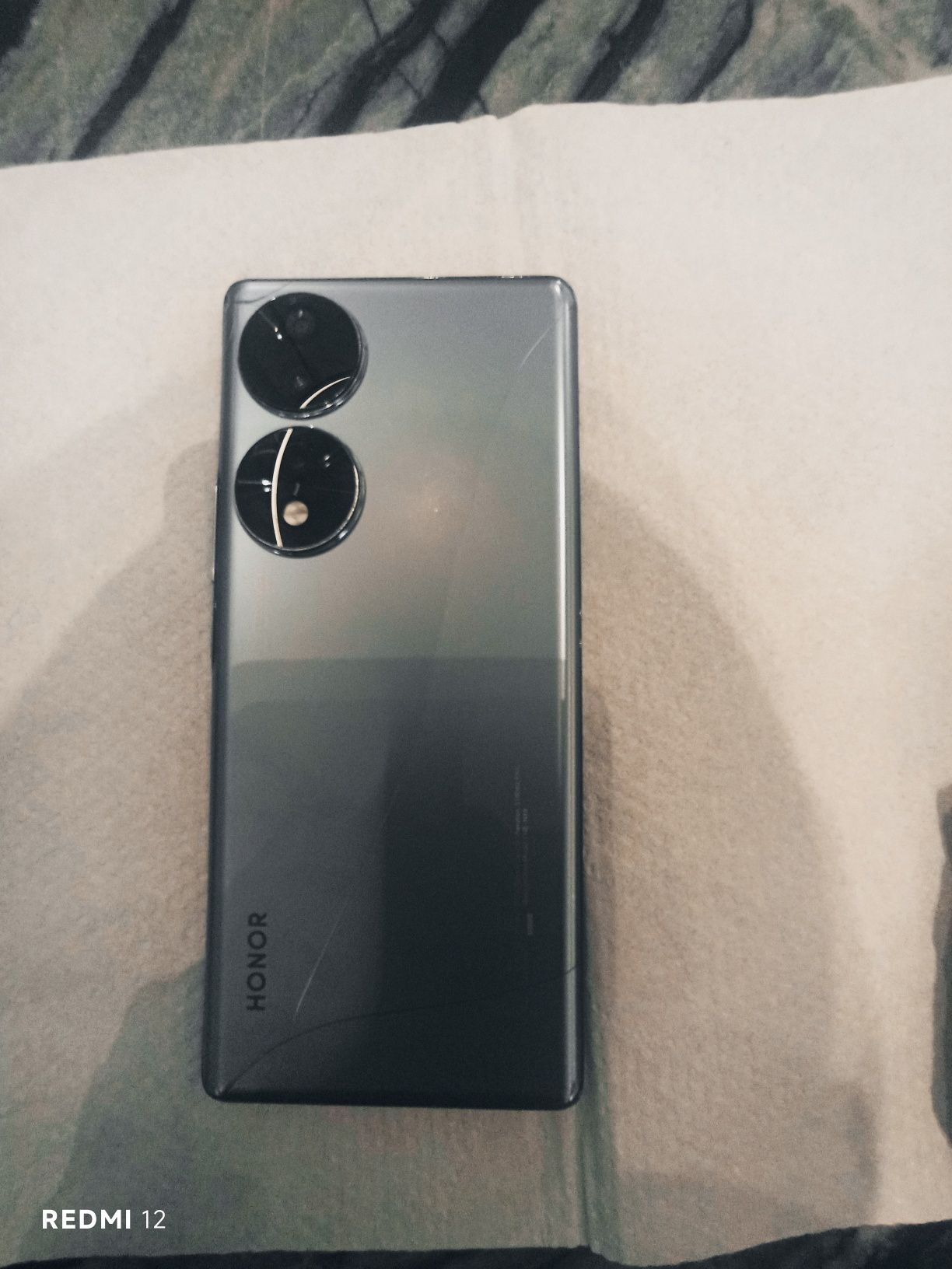 HONOR 70 8/256 gb
