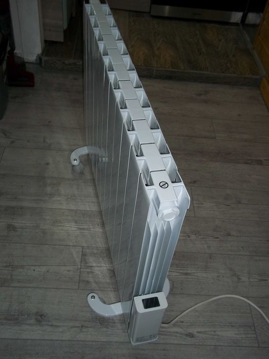 Radiator  Electric de Aluminiu Wifi pe ulei 2000W nou