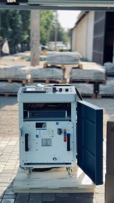 Lazerniy Svarochniy 3v1 Apparat Senfeng 1500 vatt
