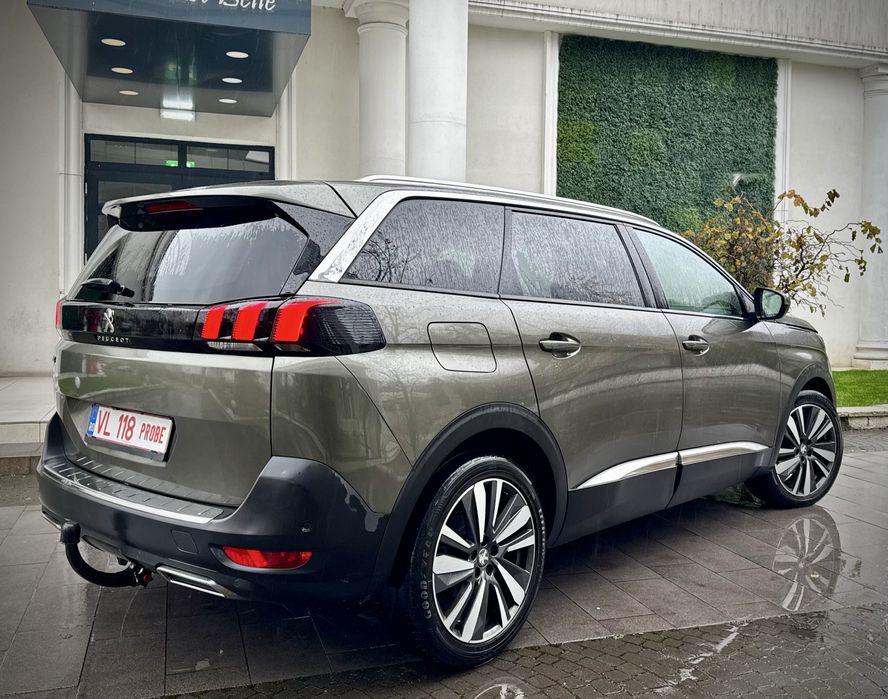 Peugeot 5008 7 Locuri 1.5d Cutie Automata! Full! Garantie 12 Luni!