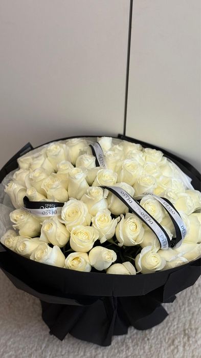 краси́вый све́жий цвето́к