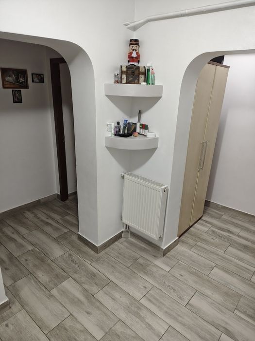 Apartament cu 2 camere zona centrala