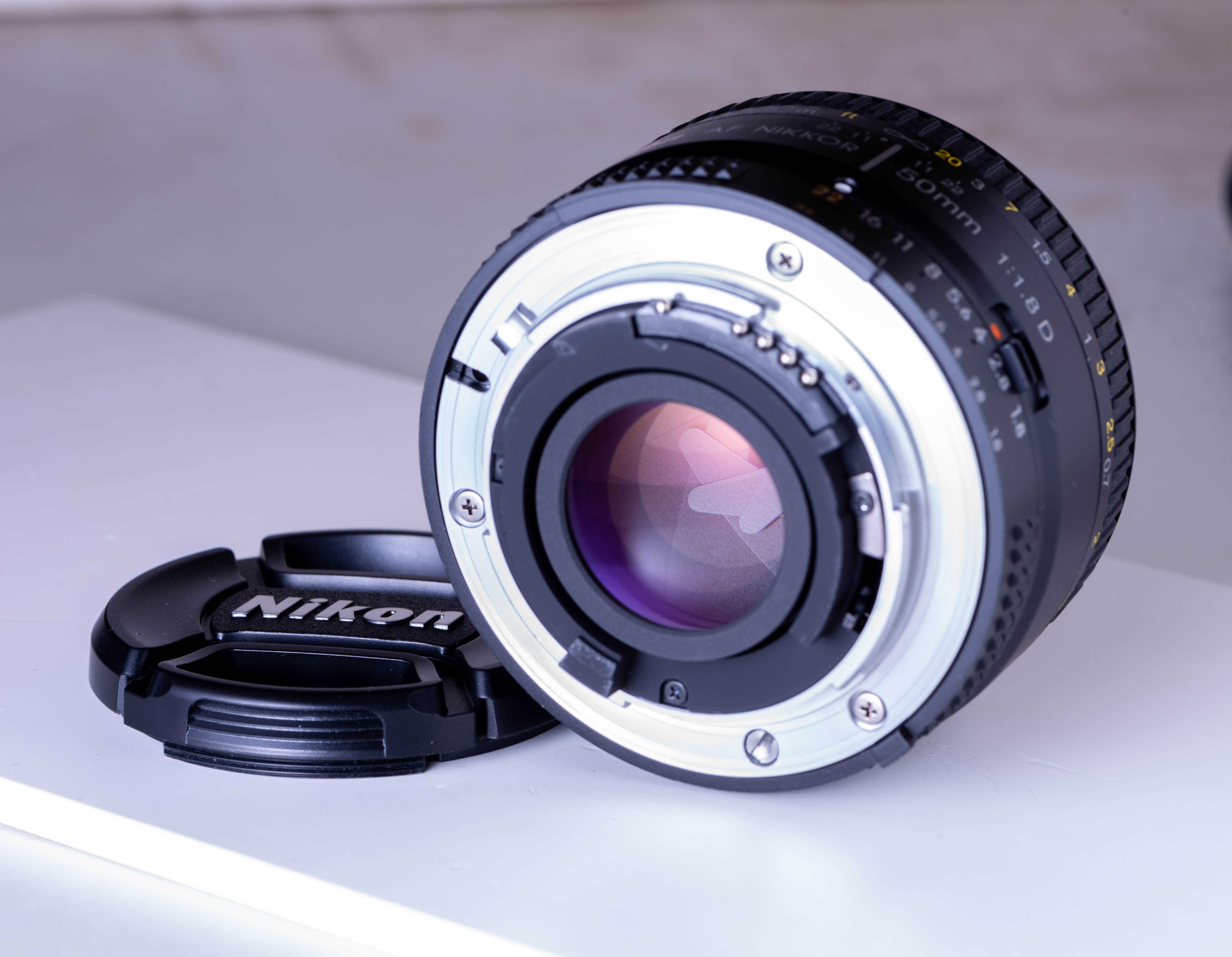 Объектив Nikon 50mm 1:1.8D AF Nikkor (MKIII)