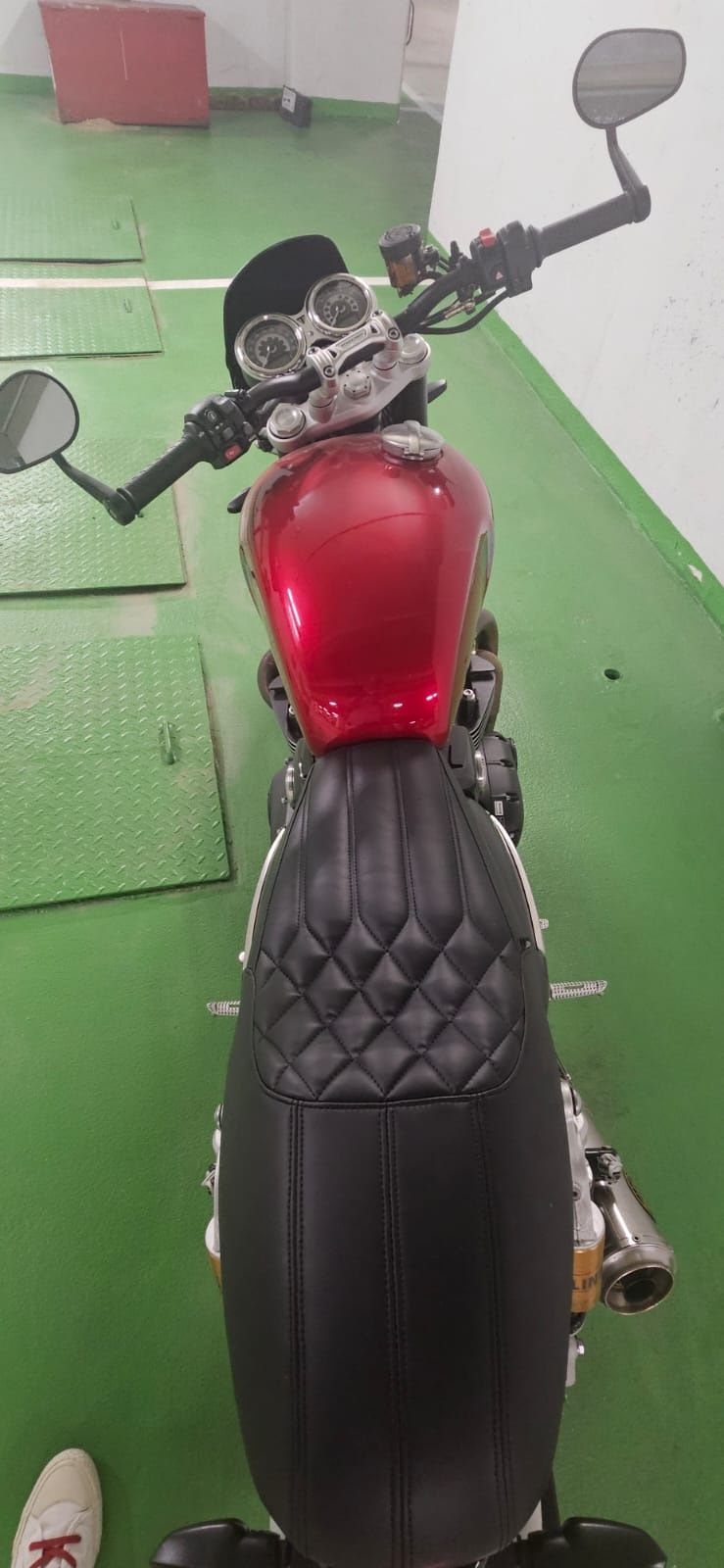 Triumph Speed Twin 1200,2023 ,Doar 2.200 km, Ediție cu dotări premium