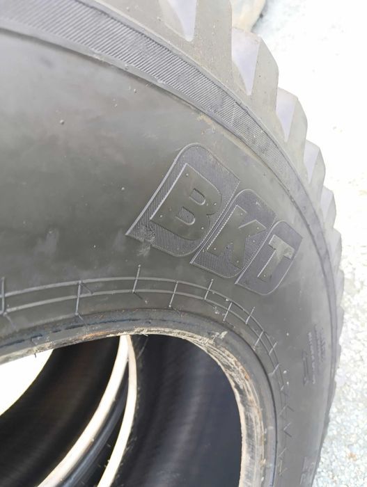 Anvelope Second Hand 400/80r28 14.9r28 Bkt Industriale