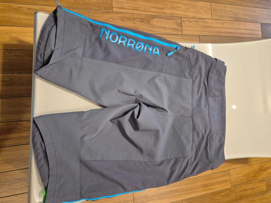 Norrona "Fjora flex1 ''къси дамски трекинг панталони, размер S