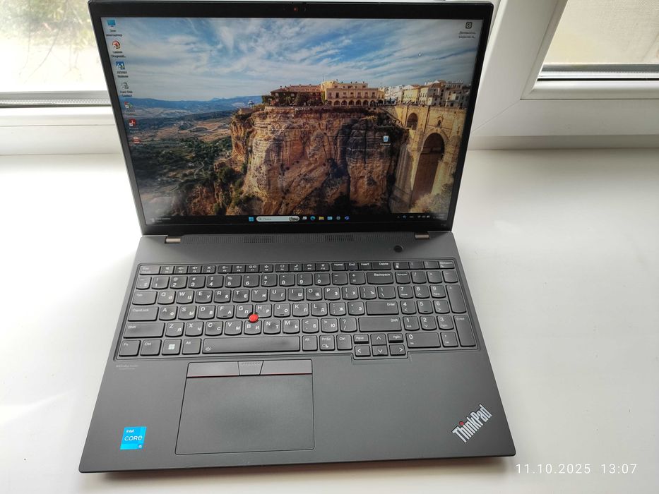 Lenovo ThinkPad T16 Gen1/i5-1235u/8/256/FHD+/IrCam