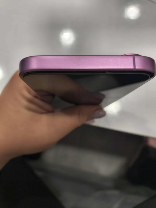 Iphone 16•128GB•Розов