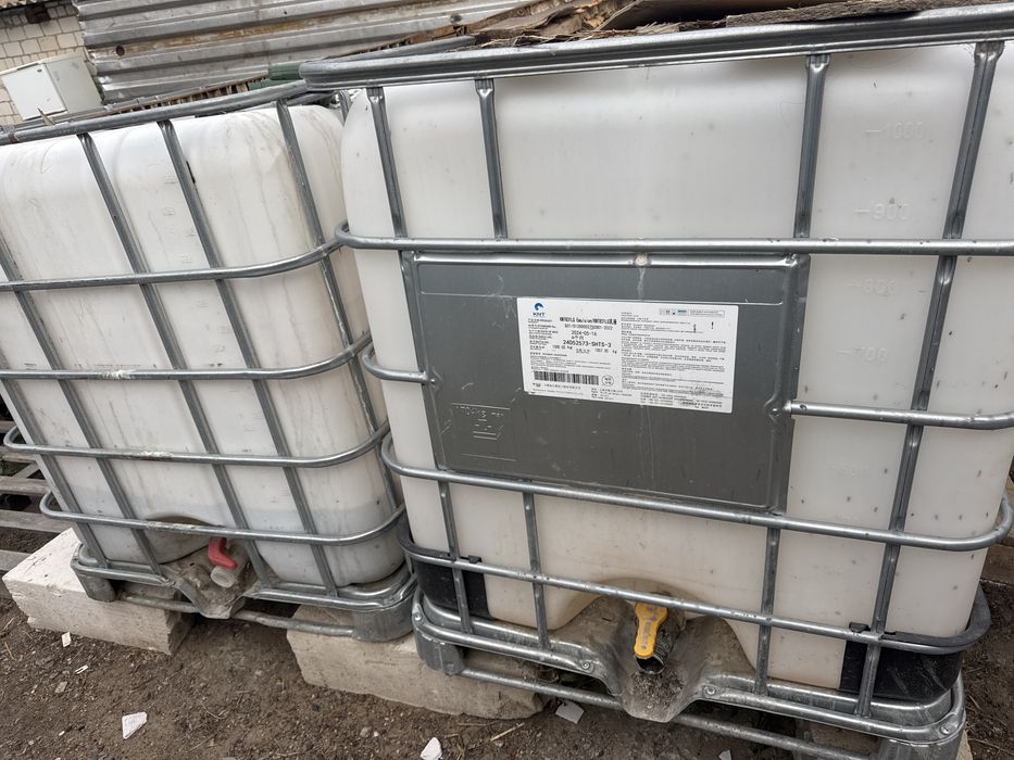 Продам кубовые бочки