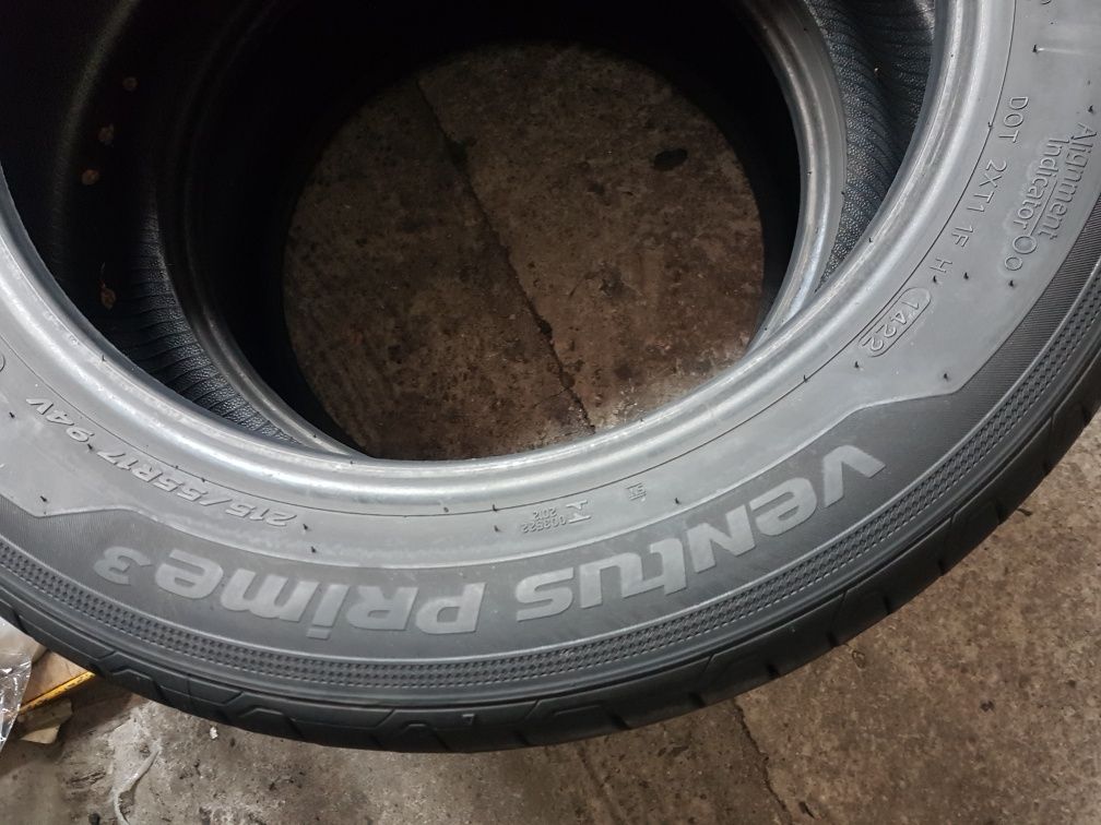 Hankook 215/55 R17 94V vară