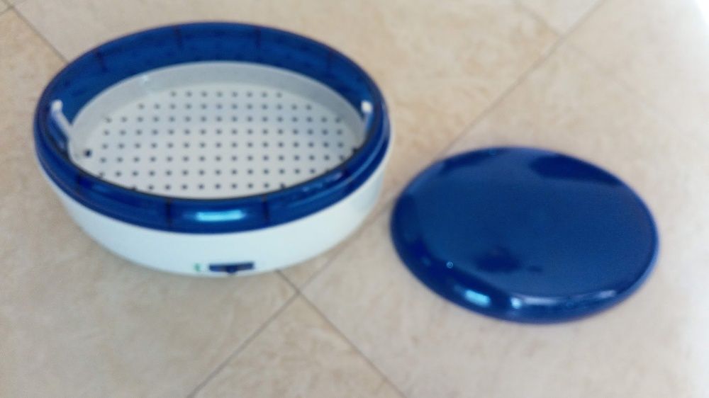 Почиставща вана с вибрации