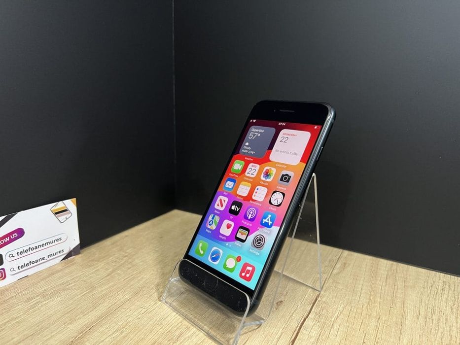 iPhone SE3(2022) 64Gb Midnight Second-Hand Bun 3 ani garanție, Telefoa