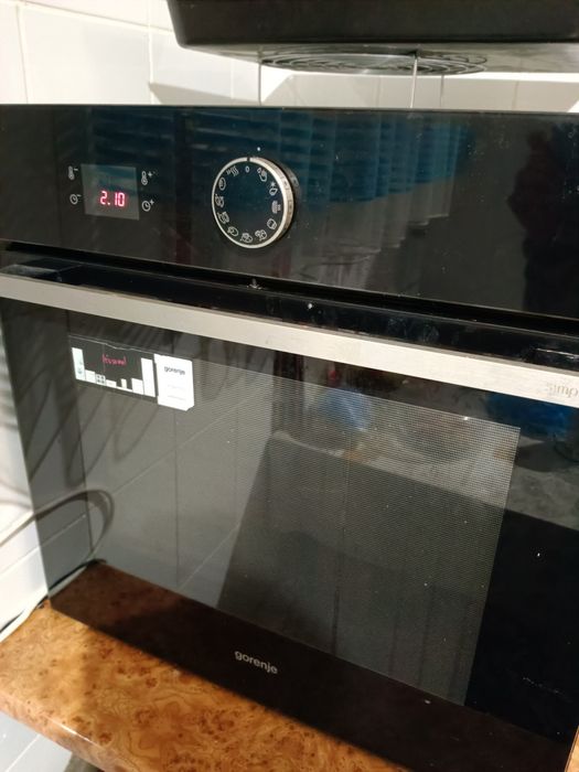 Встраиваемая электро духовка