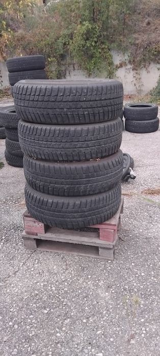 Гуми 215 60 16 Фалкен Falken 4 броя+. Нов внос. Като нови!