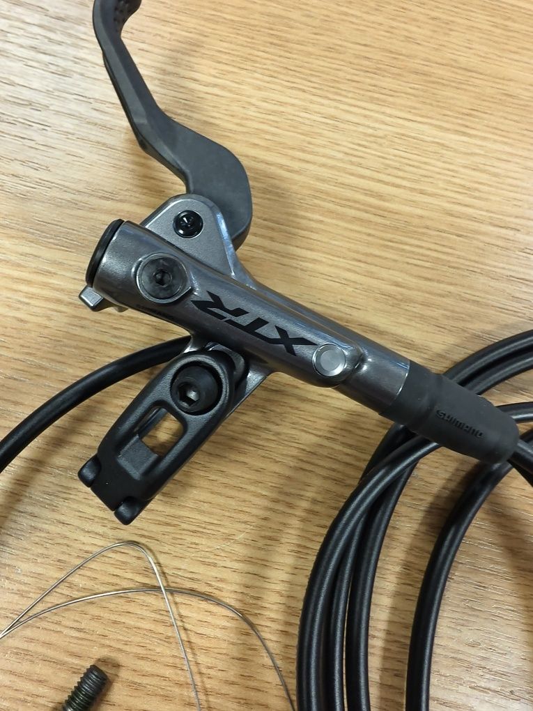 Комплект спирачки Shimano XTR BR-M9100 Disc Brake Set