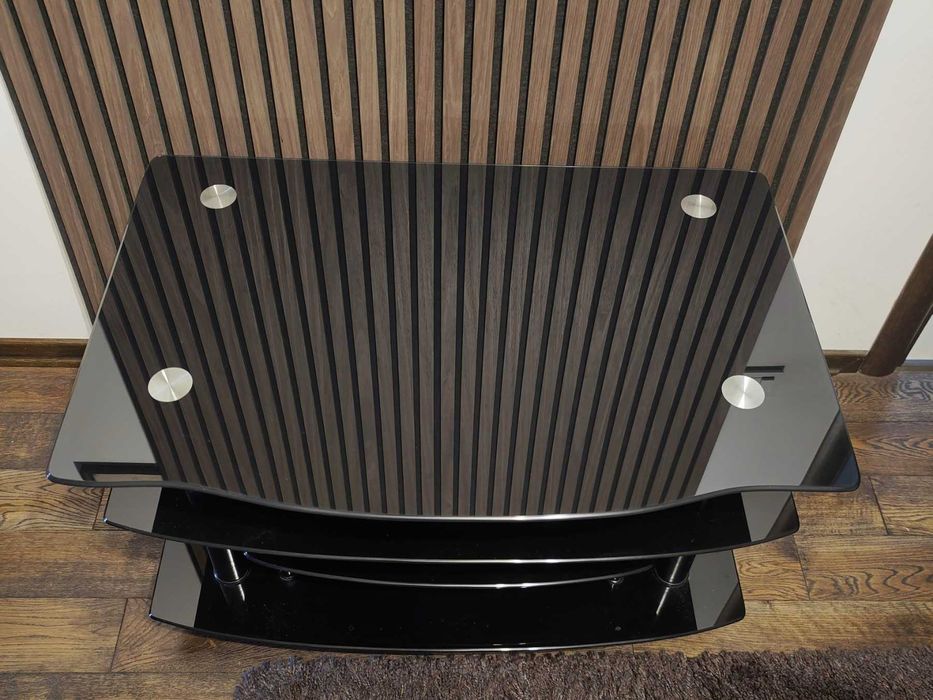 Стъклена холна ТВ маса /черна/