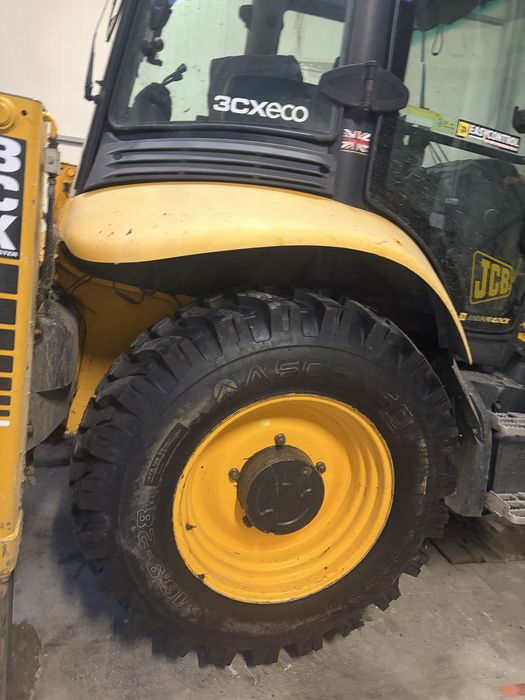 Buldoexcavator jcb 3 cx easy control