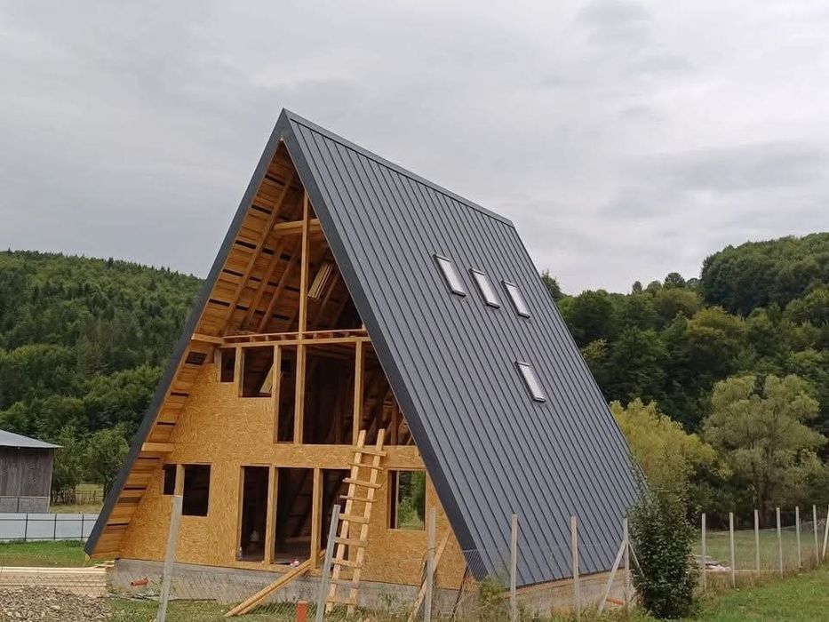 Executam case si cabane tip A-frame