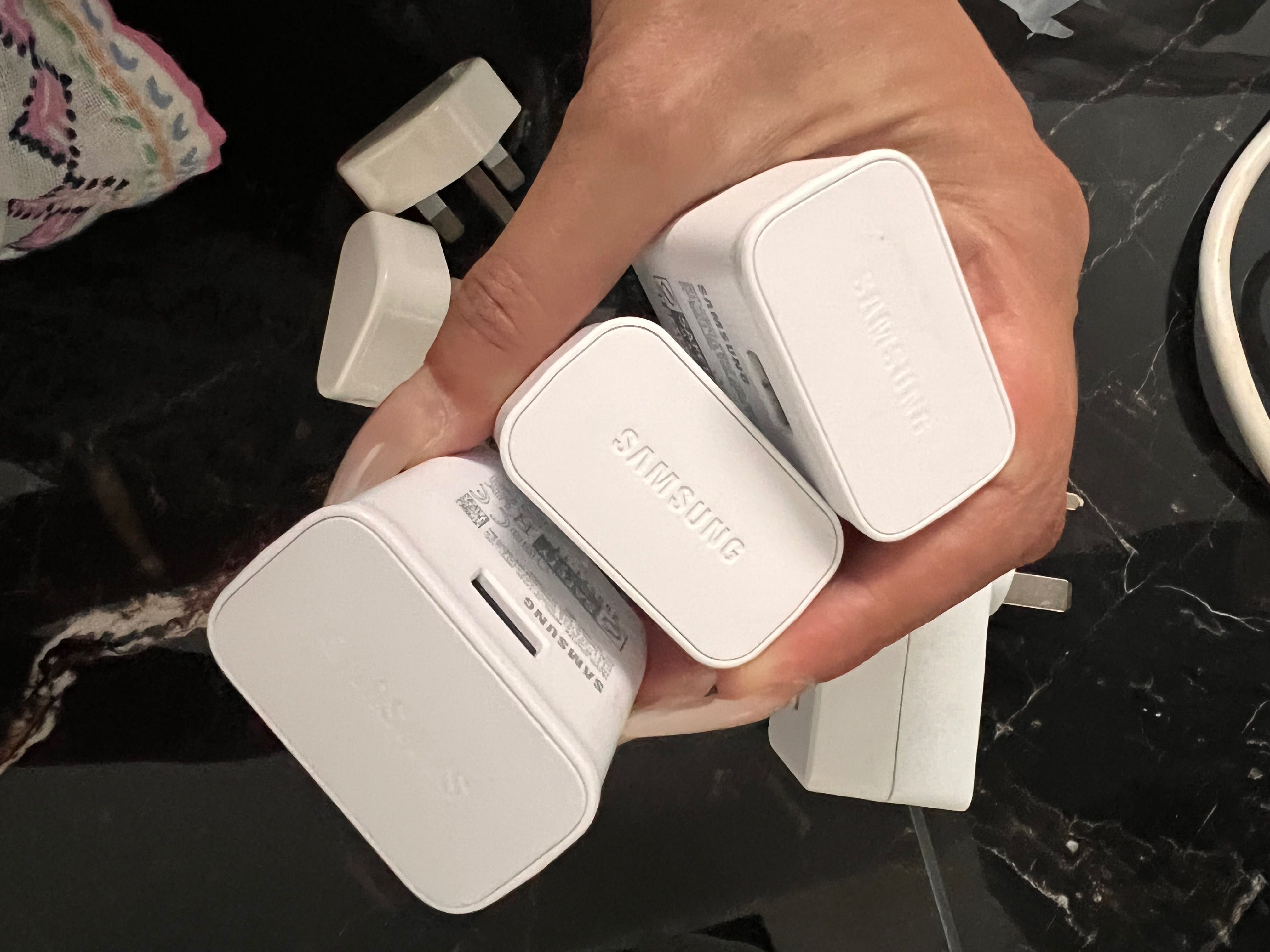 Samsung apple английски адаптори