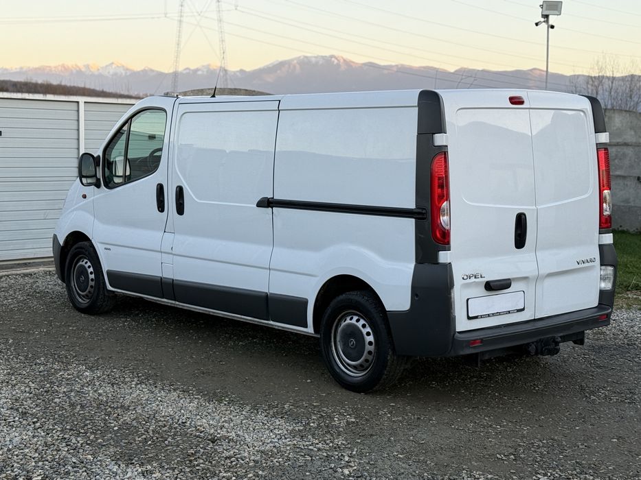 Opel Vivaro 2014 - Lung - 2.0 CDTI - Euro 5 - A/C - USI - Laterale