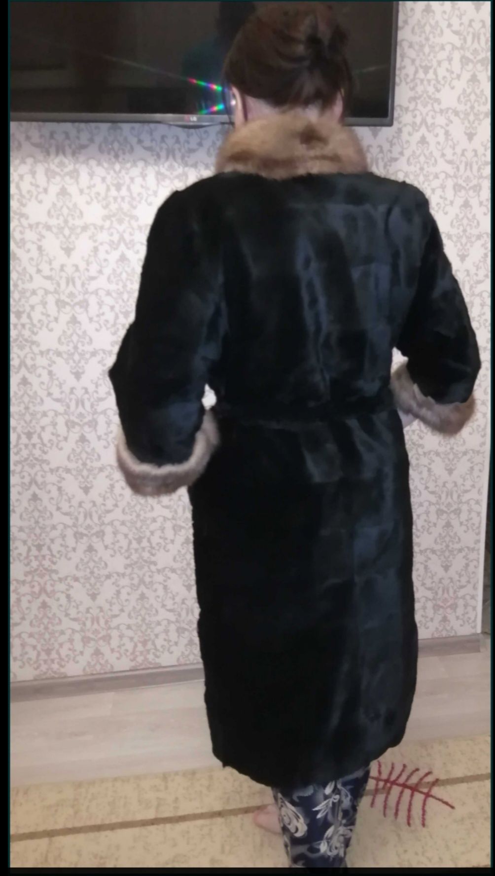 Продам норковую шубу