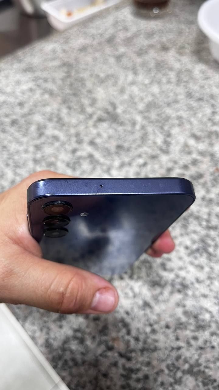 Samsun A25 5G srocna sotiladi