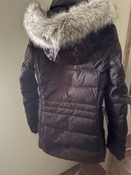 Tommy Hilfiger пухено яке