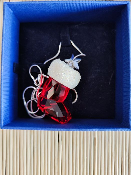 Бижута Swarowski