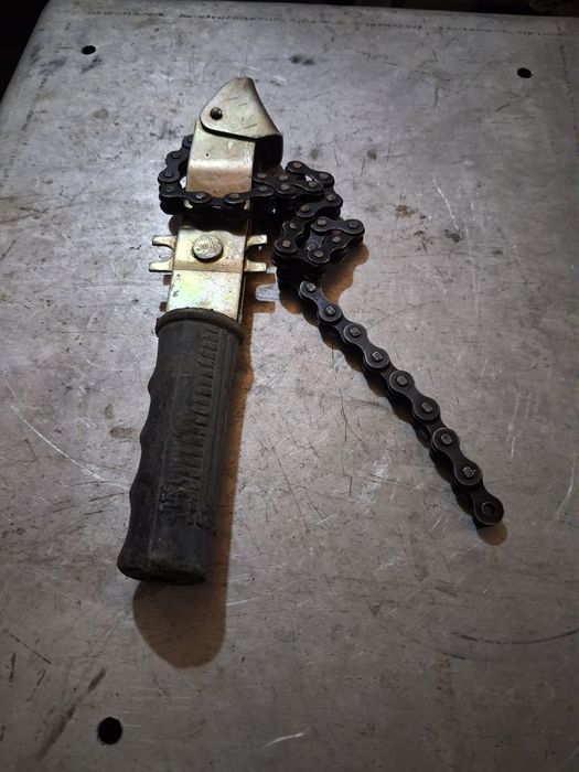 Продаю приспособление для снятие масленого фильтра