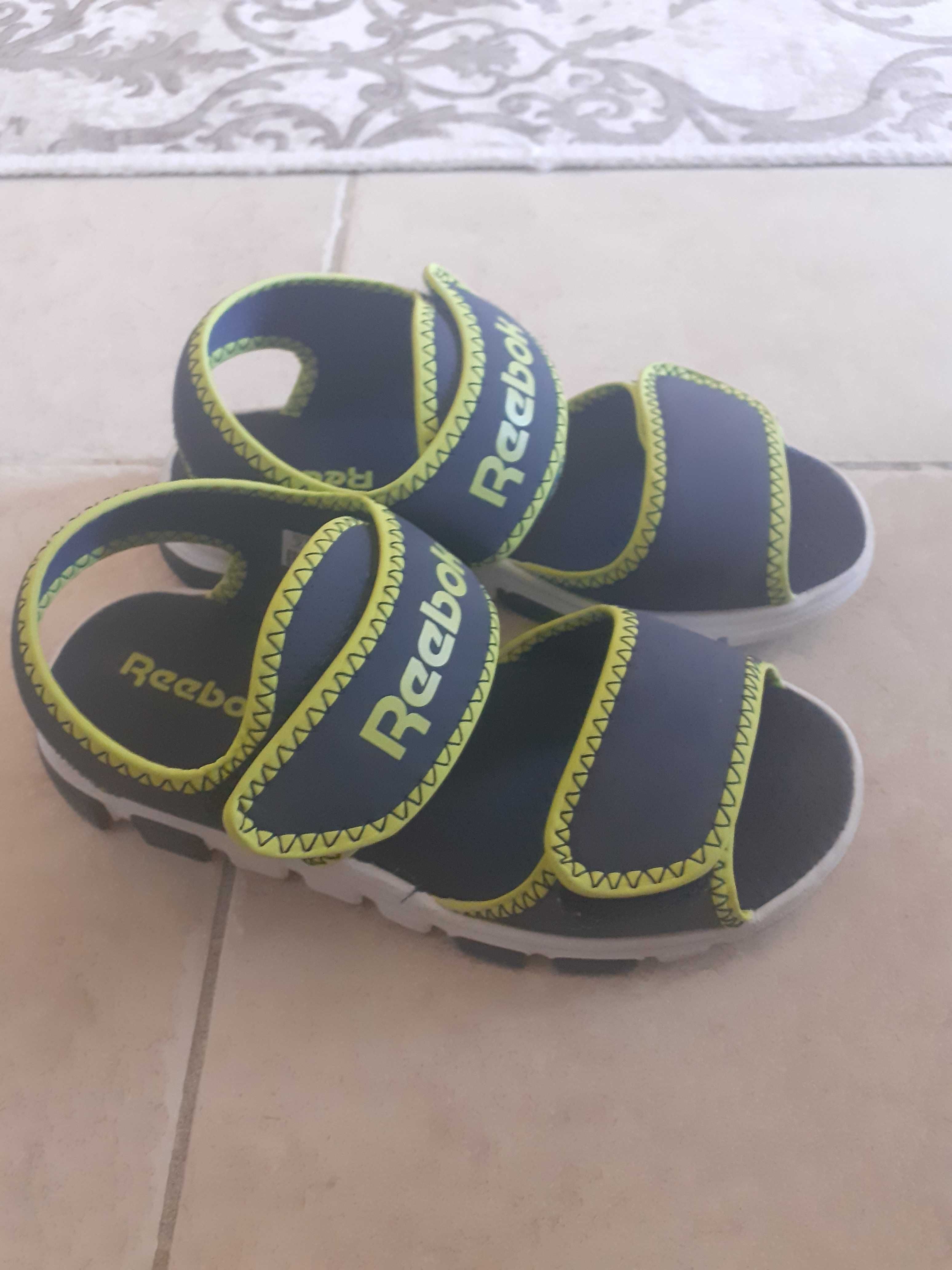 Детски сандали Reebok