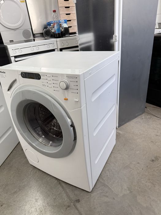 Пералня MIELE eco active
