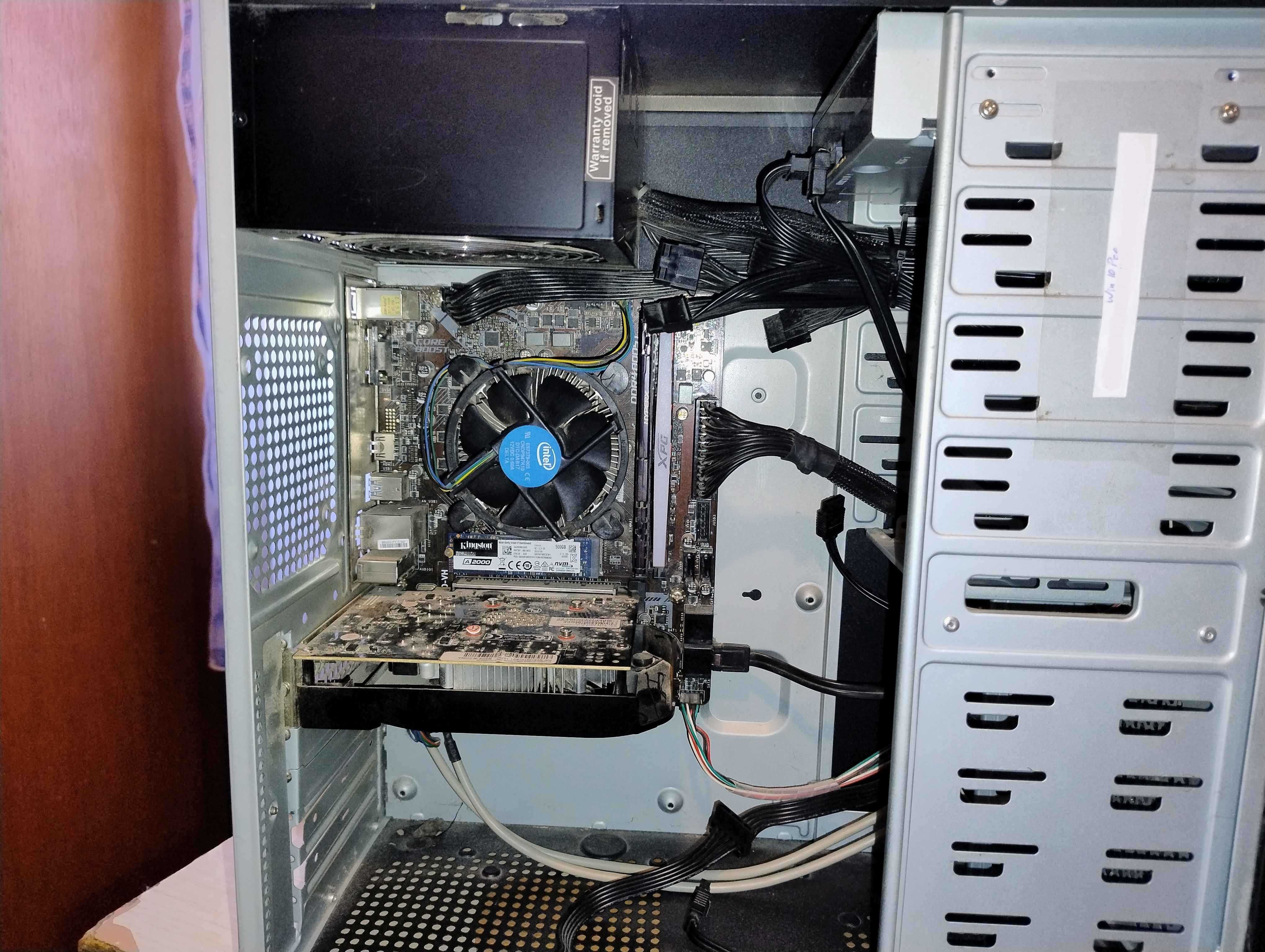 Геймърски  Компютър (i5 9500, GTX 1050ti, 16gb DDR4, 512gb SSD)
